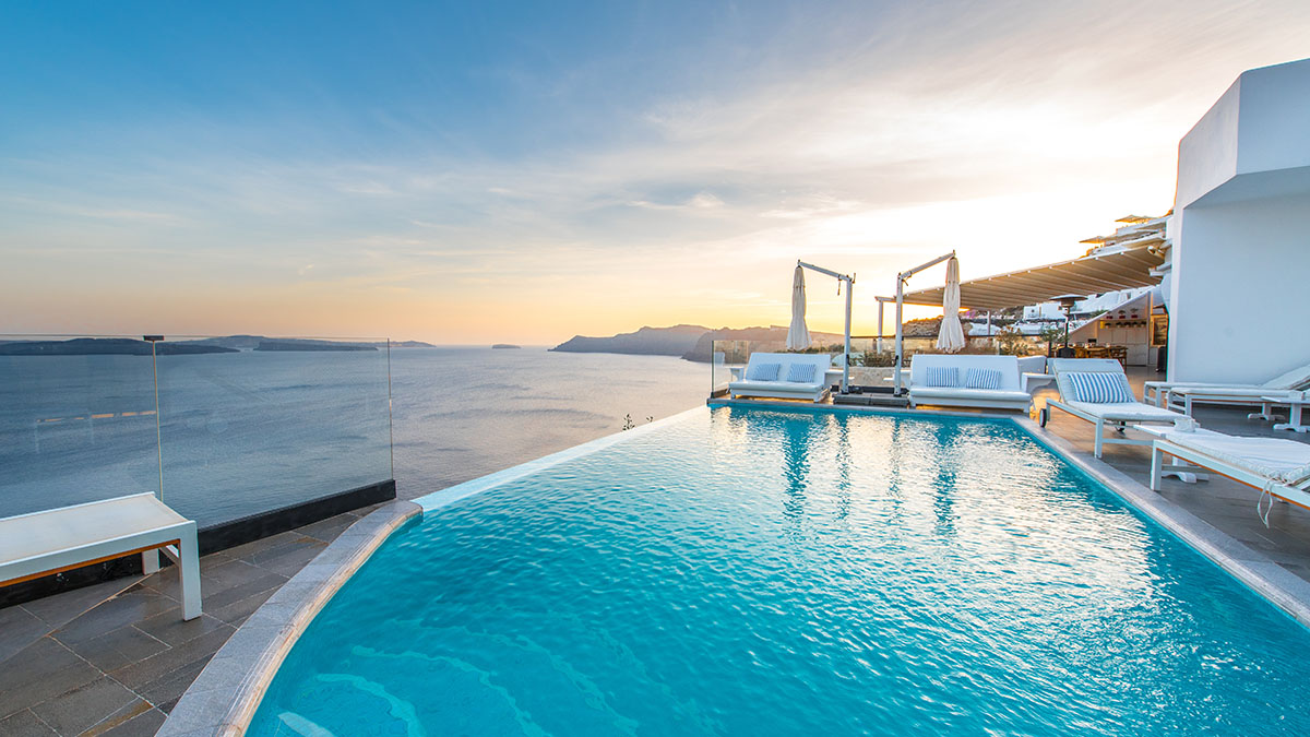 Santorini Secret Suites & Spa